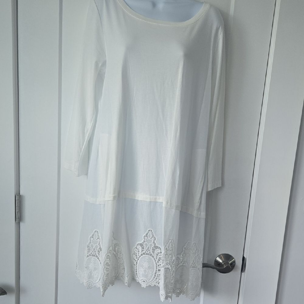 LOGO by Lori‎ Goldstein White Asymmetrical Embellished Tunic Dress